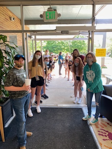 MHS students at Franklin Pre-School Fun Day