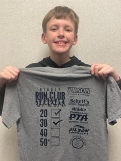 First Riddle Student to Earn the 30 Mile Club